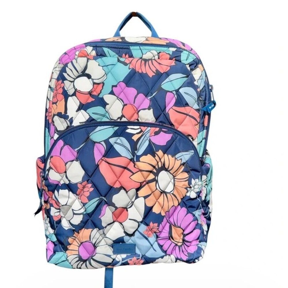 Vera Bradley Ultralight Essential backpack floral Santa Fe Sun pattern quilted